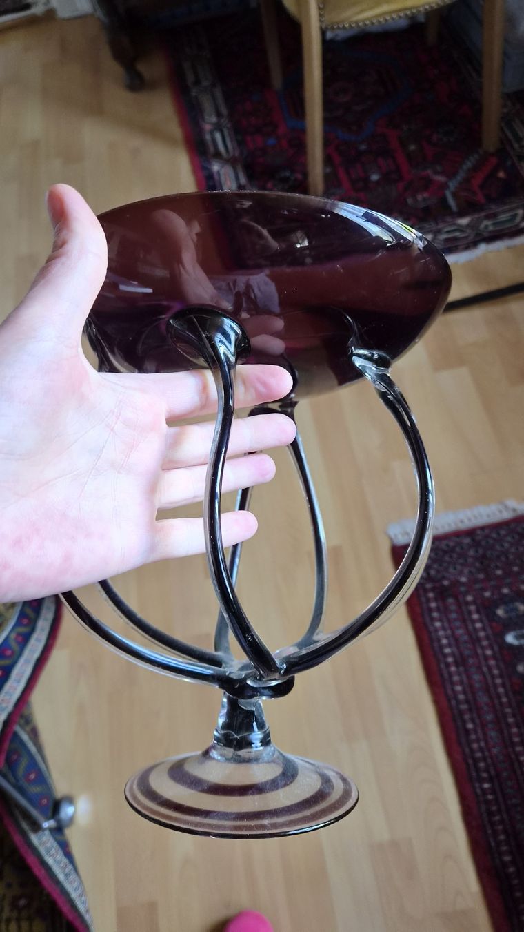 Bicchieri: Fuss-Schale Glas Amethystfarben Durchmesser ca 21 cm – Usato da Kölliken venduto da Upcycling-by-Mc-TAM 5