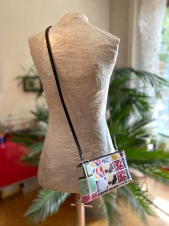 Petit sac à bandoulière en bâche imprimée