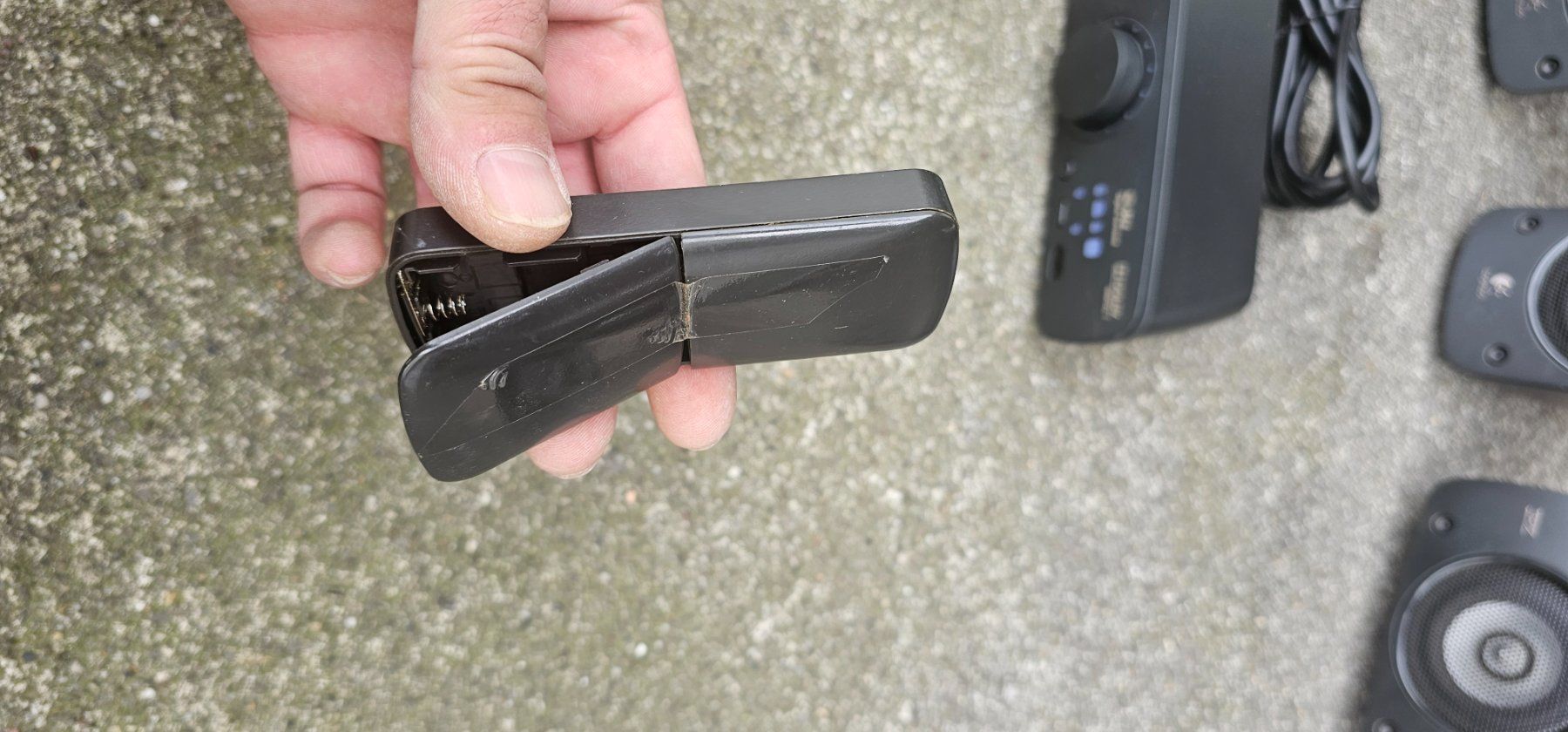 Logitech Lautsprecher: Logitech Z906 5.1 System – Gebraucht aus Wangen b. Olten von mcf_9jhc 3