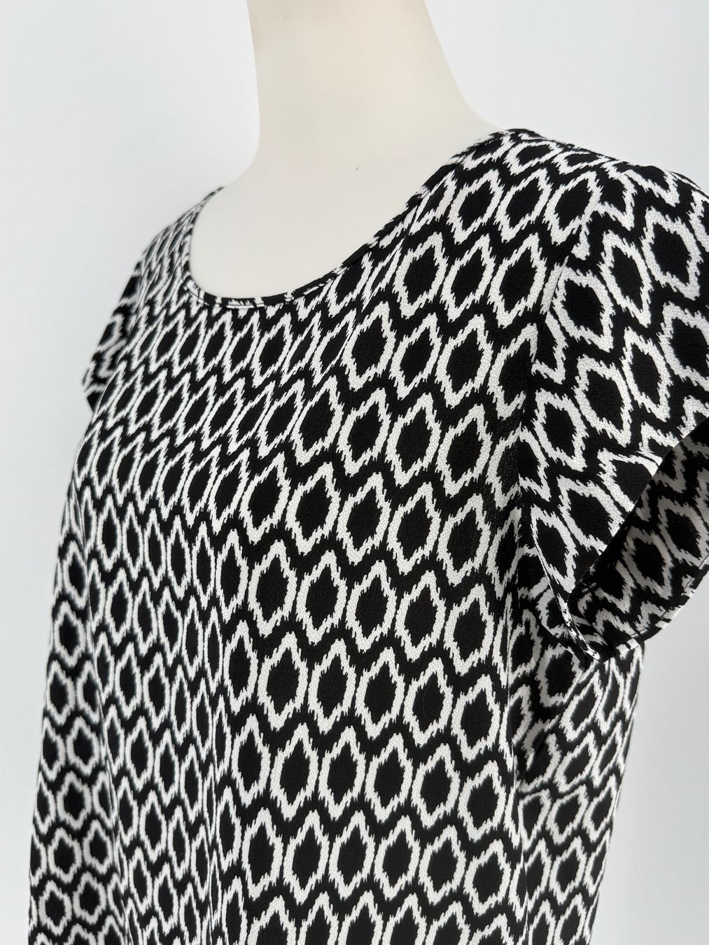Blusen: Only Bluse/ Shirt Gr. 40 – Gebraucht aus Auenstein von moin. 2