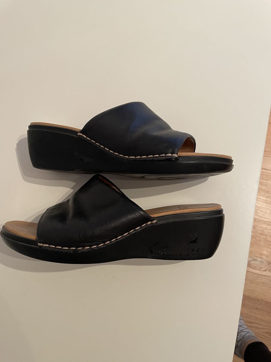 Scarpe da donna: Clarks Schuhe Gr. 37/38 schwarz – Usato da Bischofszell venduto da krass13 1