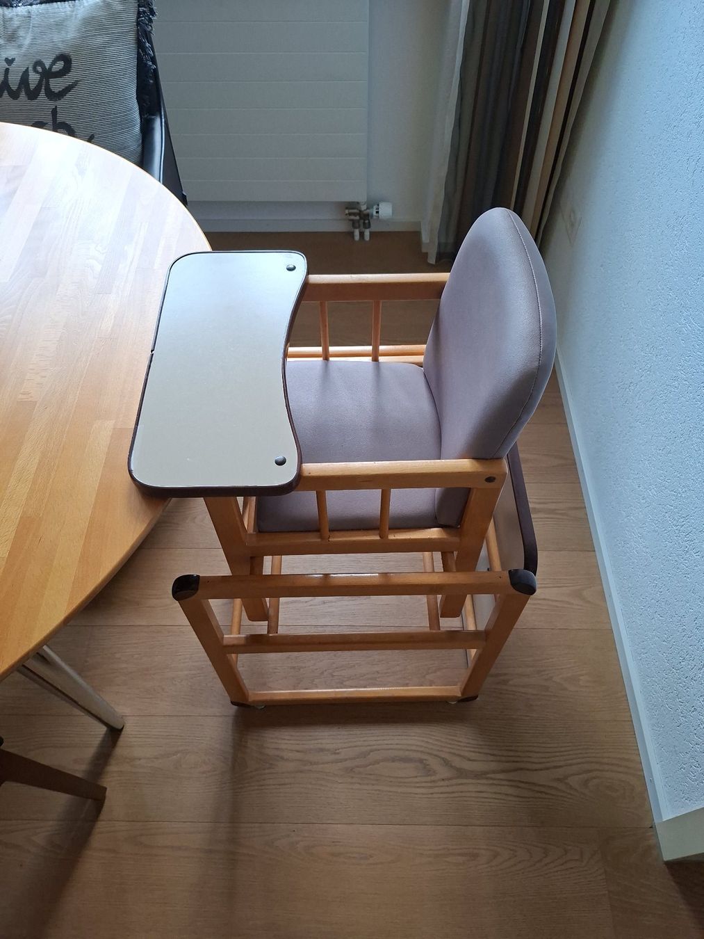 Chaises hautes: Hochstuhl, robust, multipunktional – D'occasion à Rebstein par Rebsteiner01