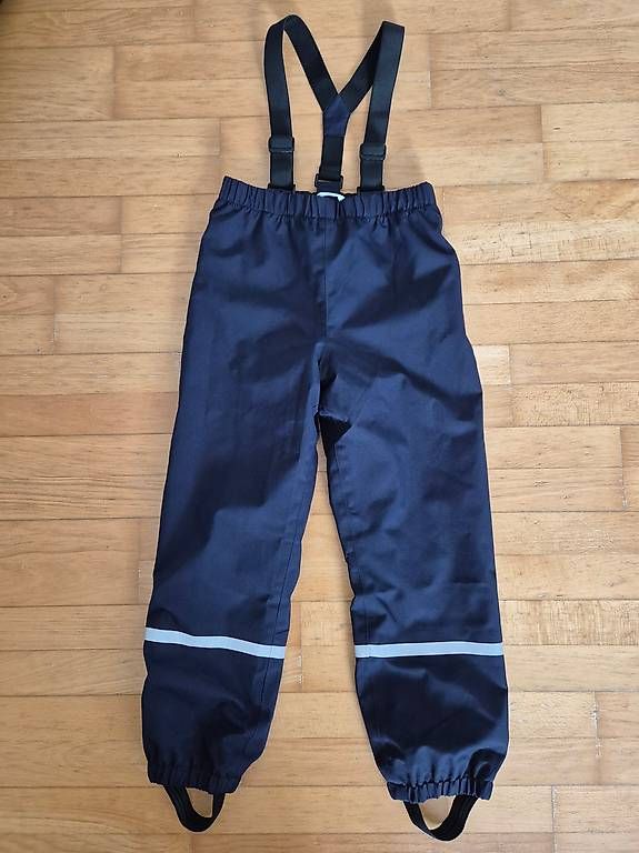 H&M Pantaloni: Outdoor Hose Grösse 122/128 – Usato da Wittenbach venduto da MOW9
