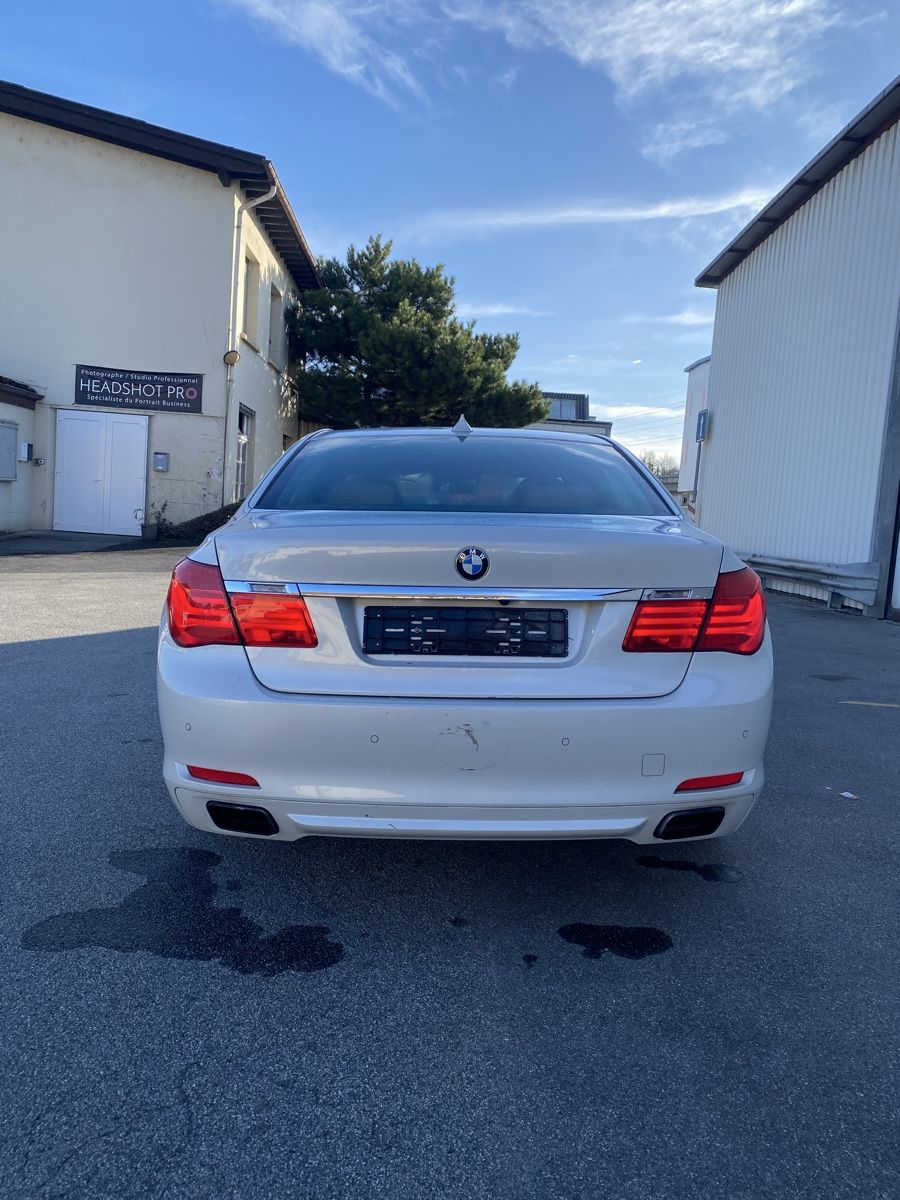 BMW Automobili: BMW 750i xDrive – Usato da Denges venduto da tin_2fxr 3