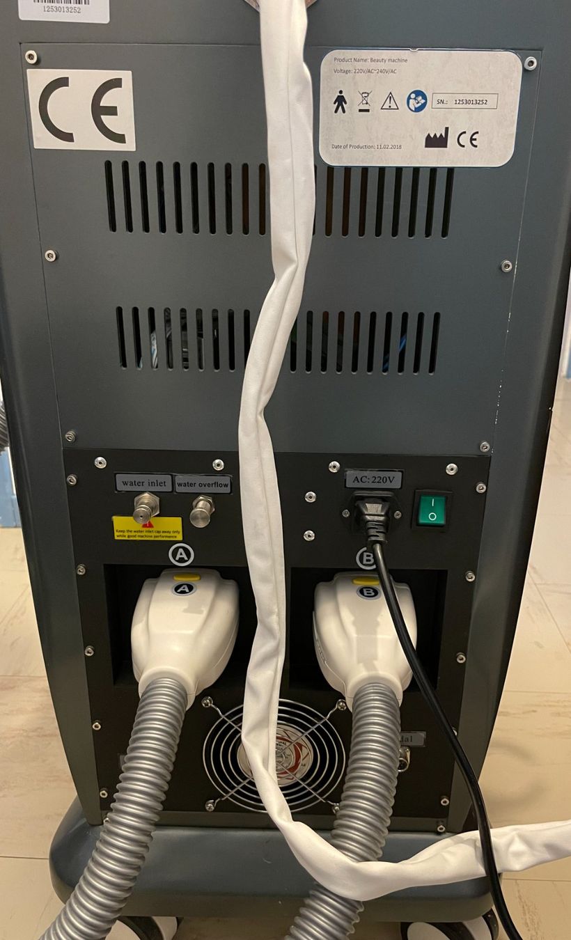 Attrezzature mediche: Machine cryolipolyse professionnelle – Usato da Genève venduto da pil_m8m5 3