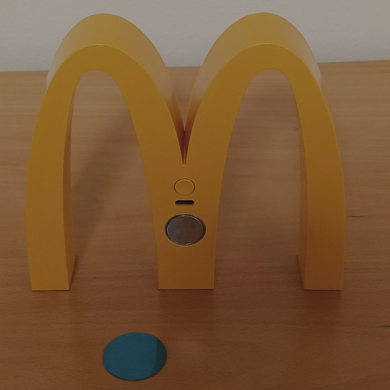Alle Dekorationen: McDonald's LED Leuchte – Neu und originalverpackt aus Frauenfeld von 2in10siv4you 3
