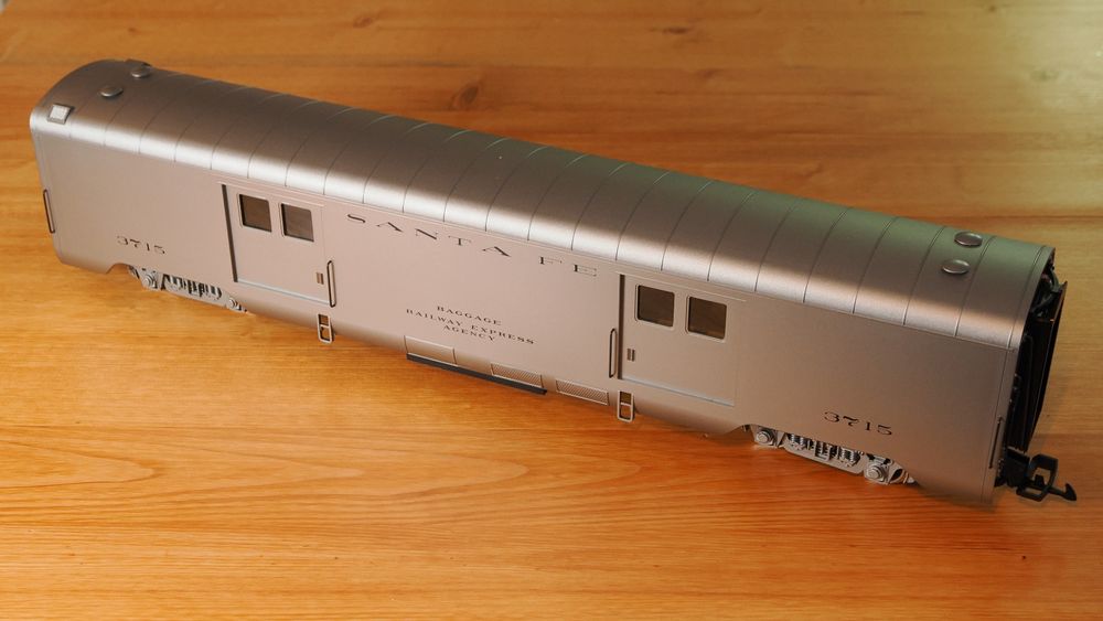 LGB 36579 Santa Fe Baggage Car (Neu (gemäss Beschreibung)) in Albinen ...