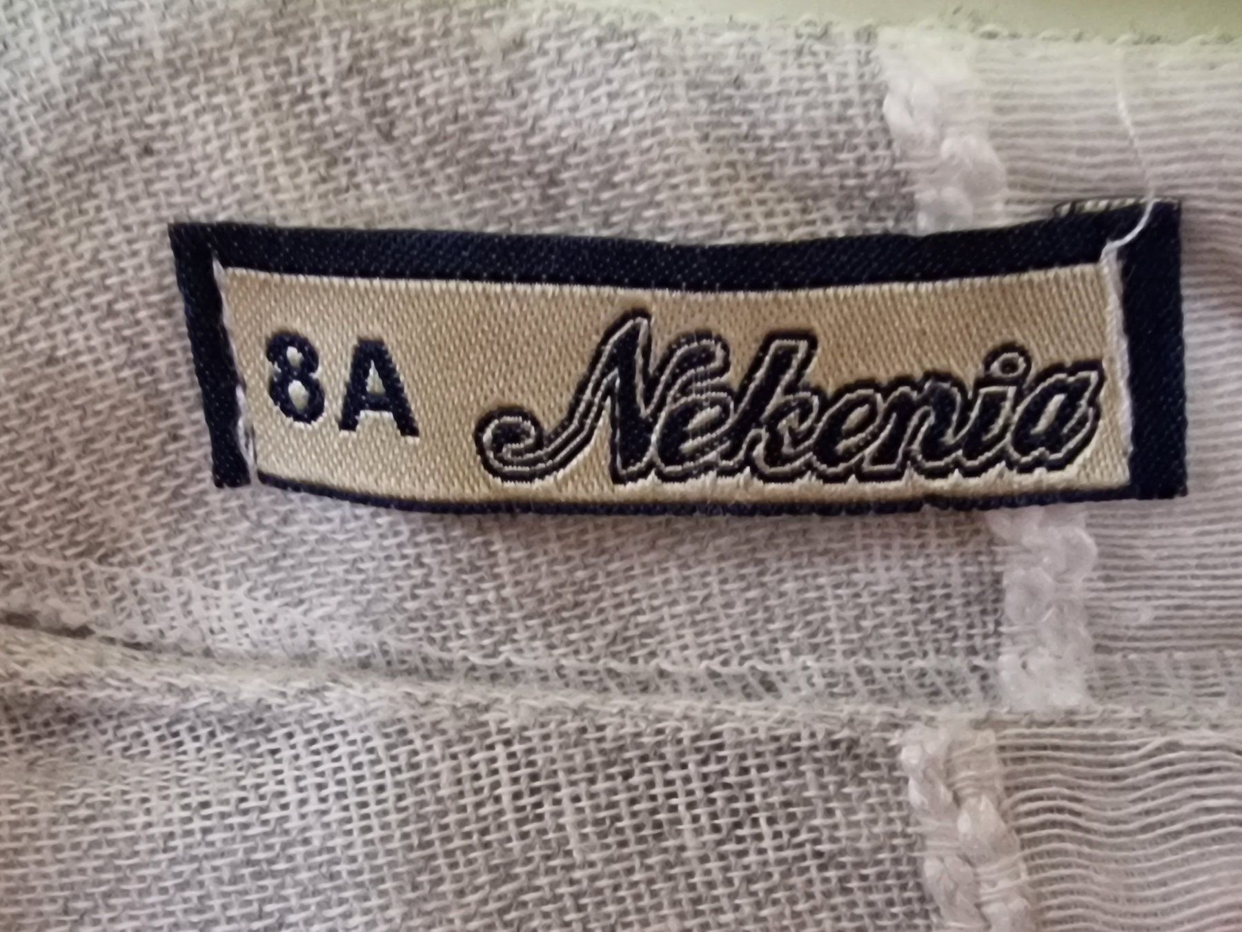 Vestiti & Gonne: KLEID NEKENIA 8 JAHRE – Usato da Ennetmoos venduto da berg2011 3