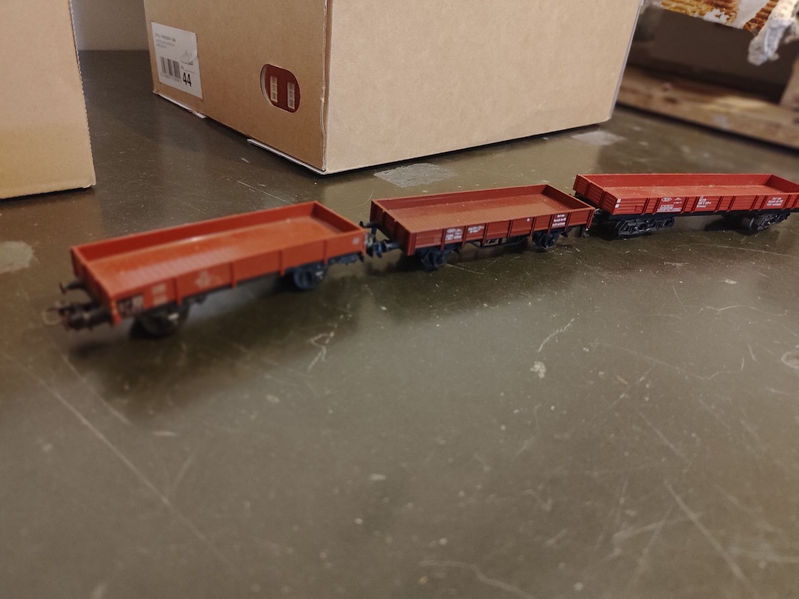 Märklin Modellini di ferrovie: Märklin Güterwagon, Pritschenwagon, Juracementwagon H0 – Nuovo (secondo la descrizione) da Hochdorf venduto da M12345 3