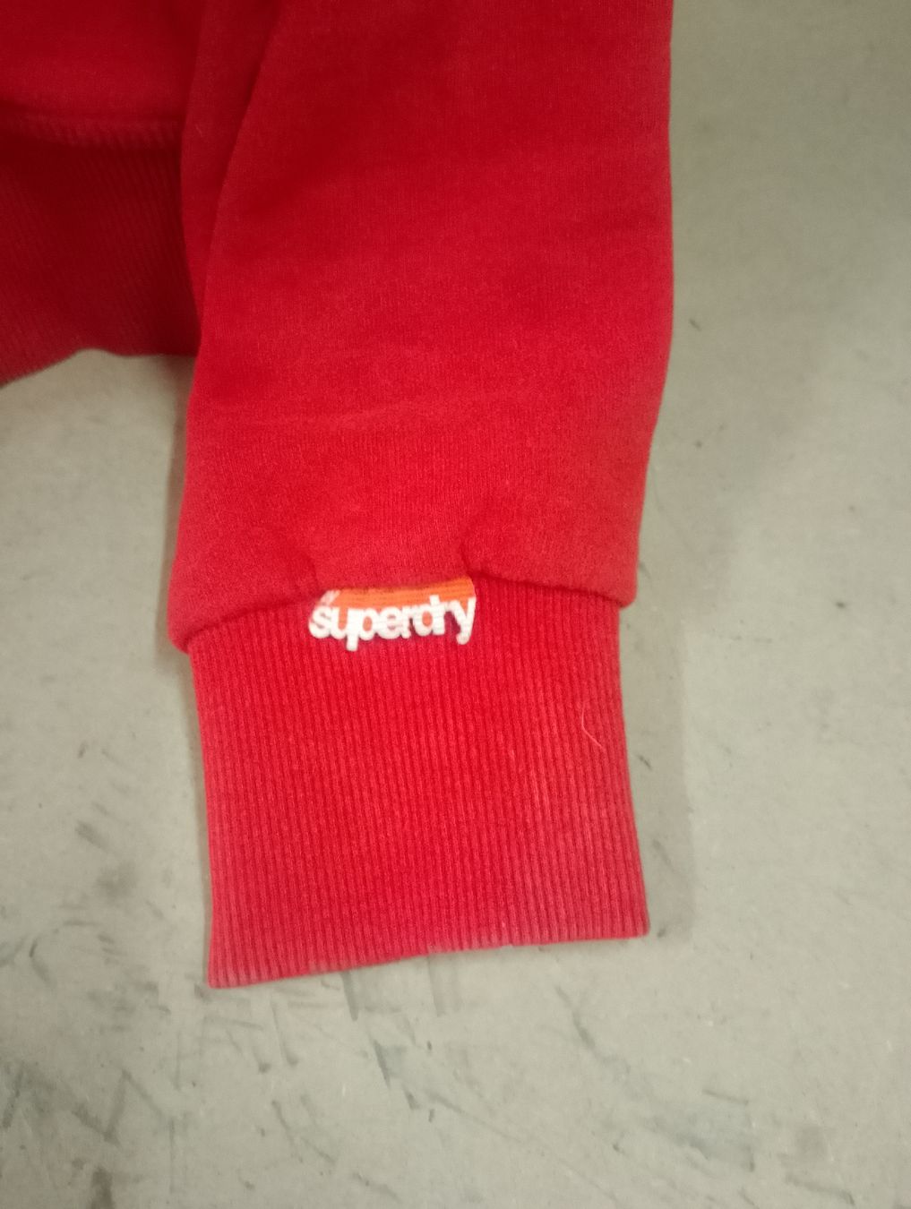 Maglioni & Felpe: Kapuzenpullover / Hoodie Grösse XL – Usato da Safenwil venduto da dodgewc12 5