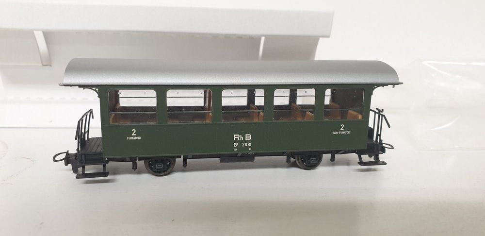 鉄道模型 BEMO 3273 121 Speisewagen Gourmino Gourmino restaurant RHB WR 3811 Ref 3273 121 par BEMO