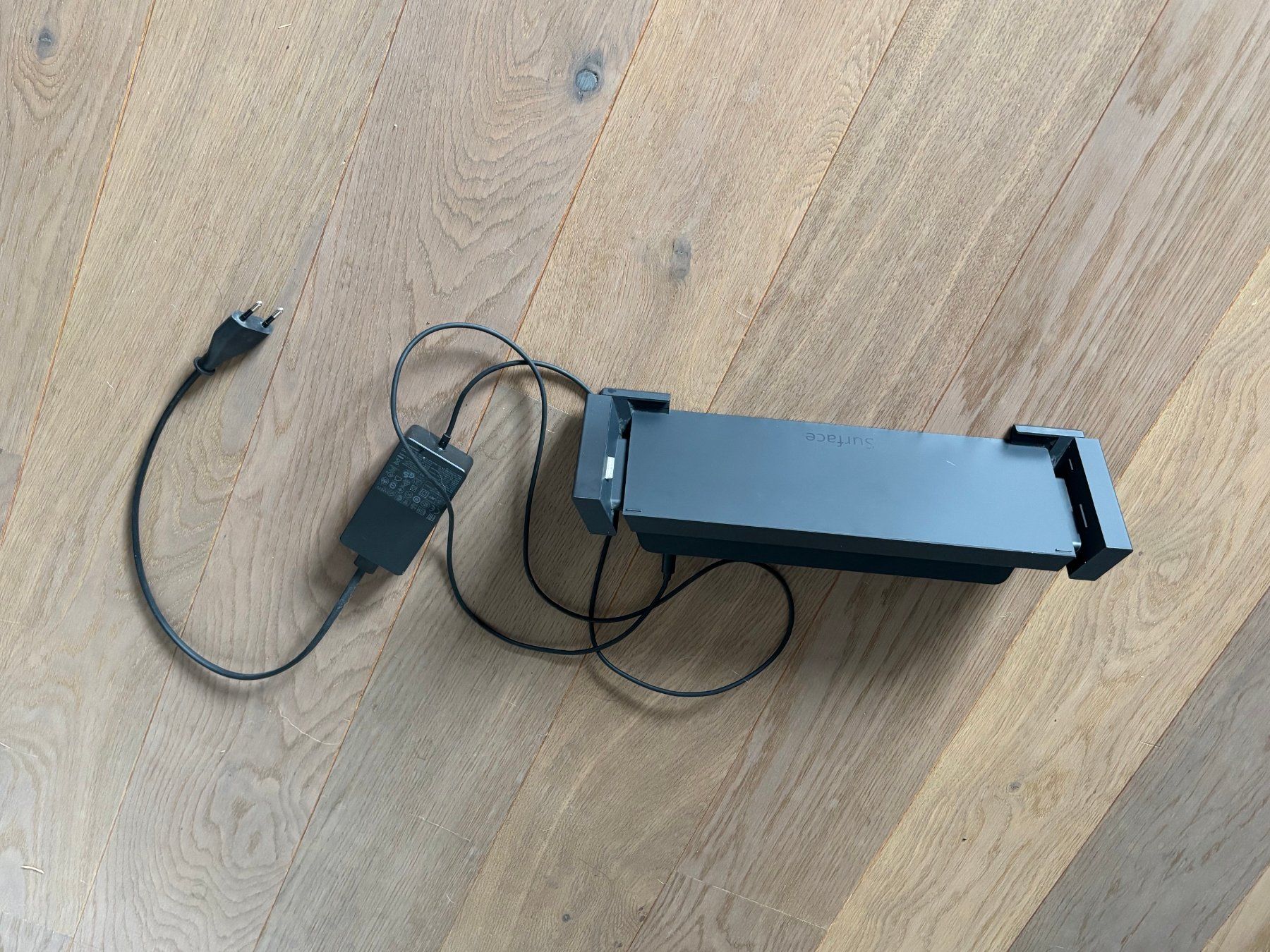 Microsoft Docking station: Surface Docking Station für Surface Pro 3 – Usato da Ipsach venduto da Goetrix