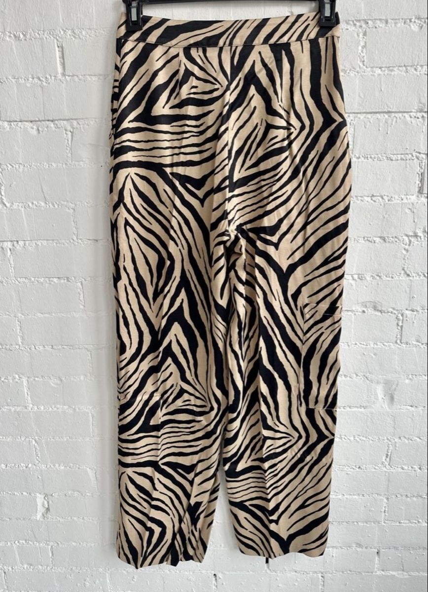 Zara Pantaloni: Hose mit Animalprint von Zara / Gr.  M – Usato da Bern venduto da Fraeuleinhonig 5