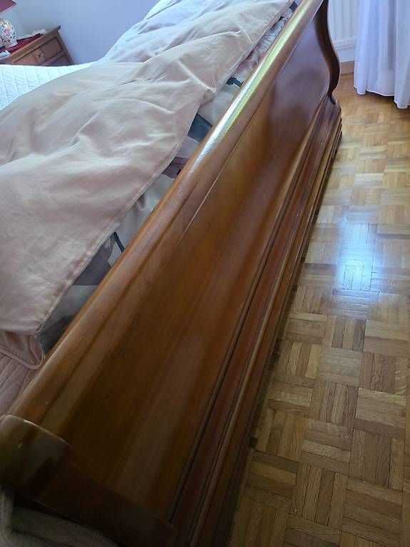 Letti: Lit double merisier – Usato da Ecublens VD venduto da Mmichoud 1