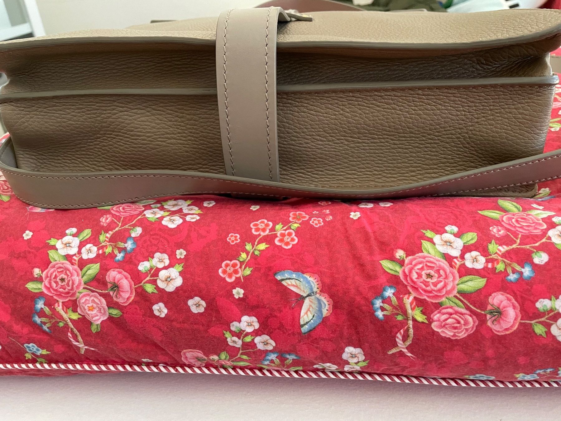 Chloé Borse da donna: Chloe Tasche mit Schloss – Usato da Zug venduto da SteffiW. 2