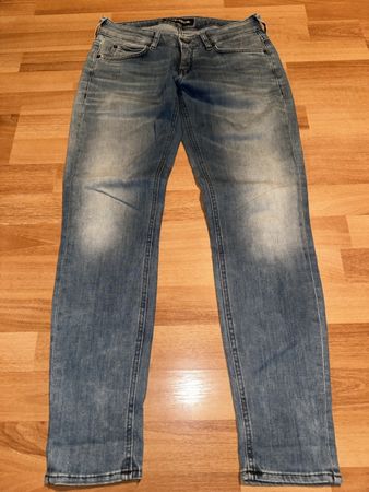 DRYKORN Damen Jeans, Gr. 28/32 einf. Bundweite ca. 38 cm