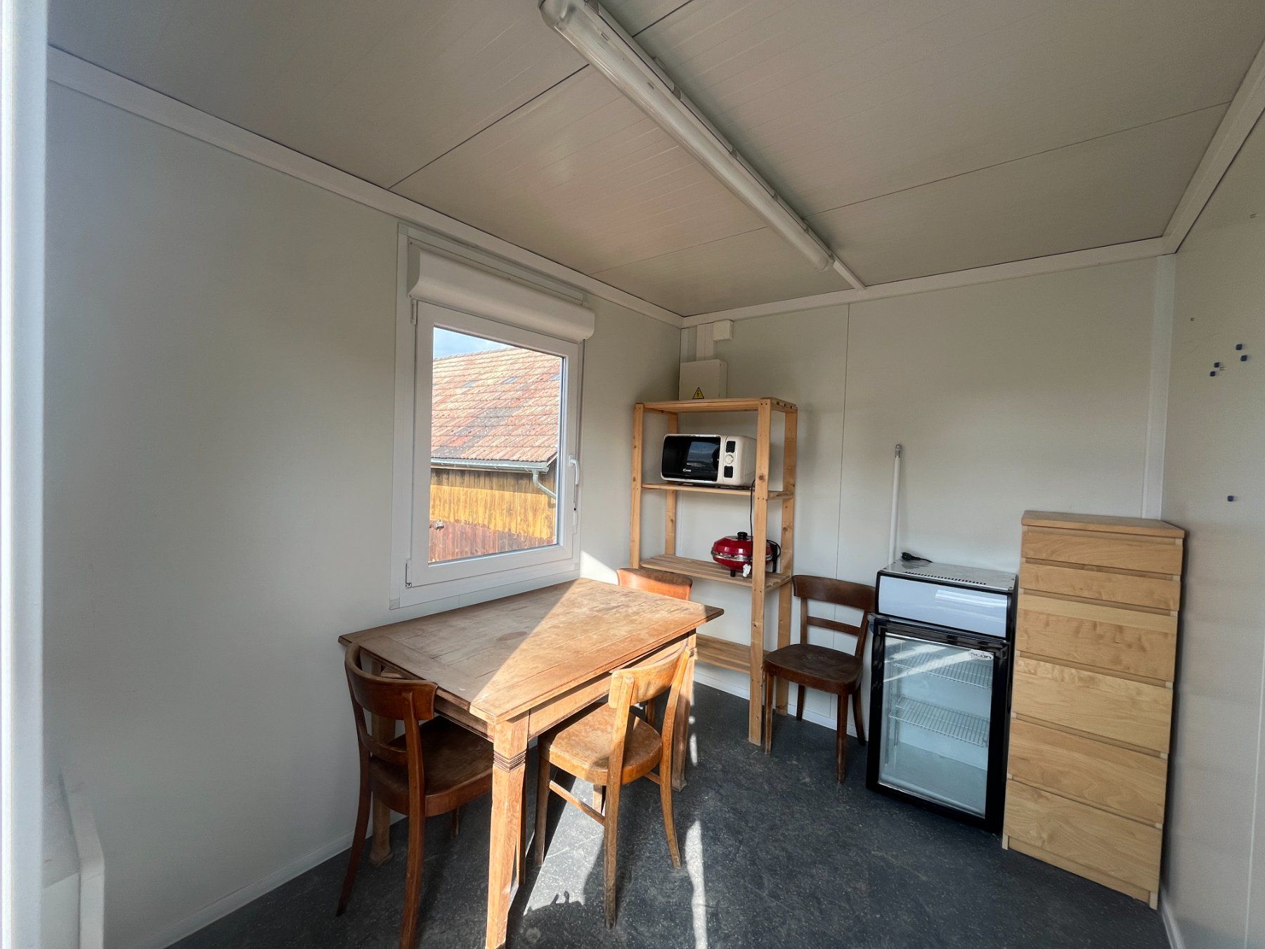Baucontainer: Mannschaftscontainer / Baucontainer mit Heizung etc. – Gebraucht aus Wohlen AG von nadine-rafi 6