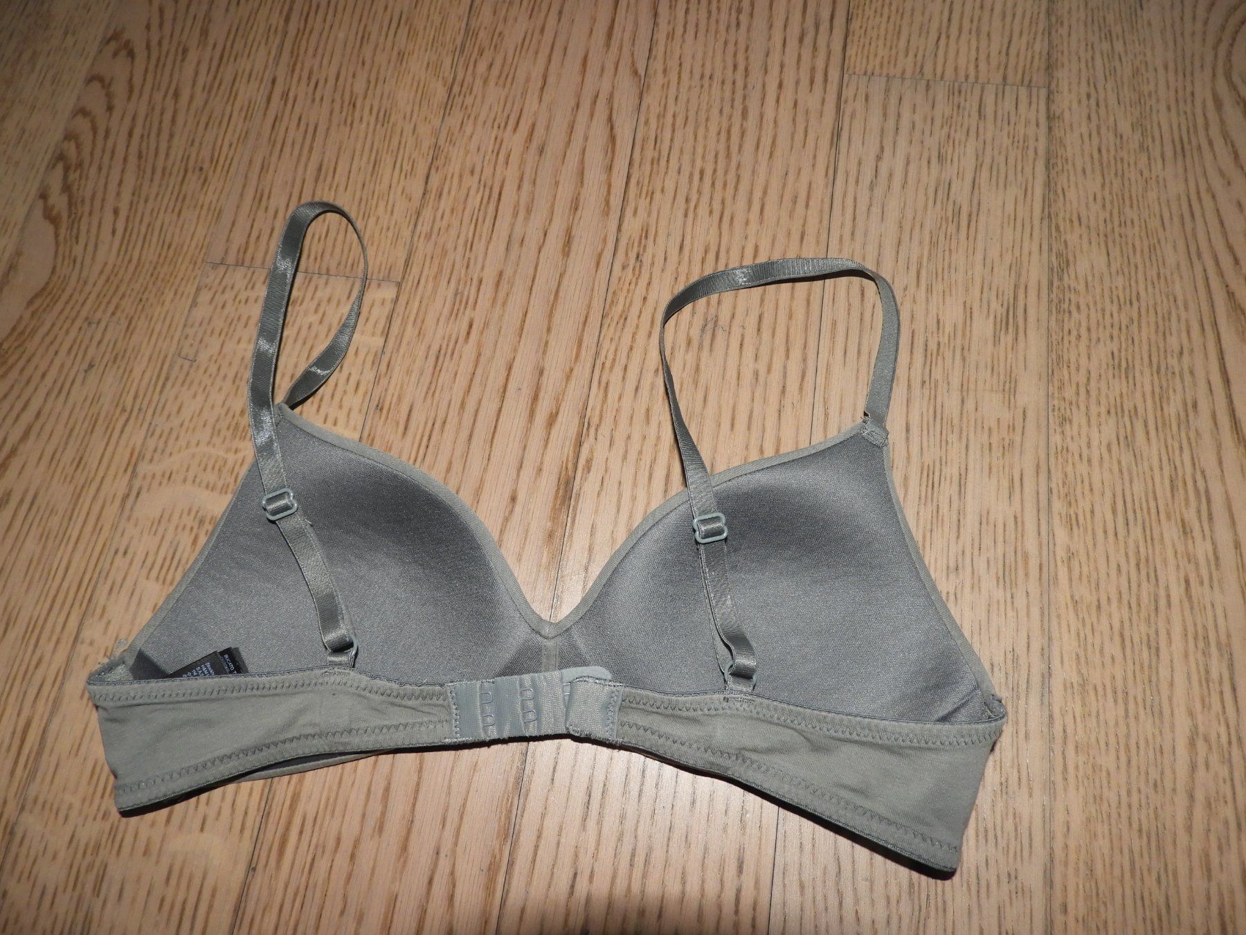H&M Sonstige Unterwäsche: Grauer BH, Grösse 75A – Gebraucht aus Hergiswil NW von Noema2006 1