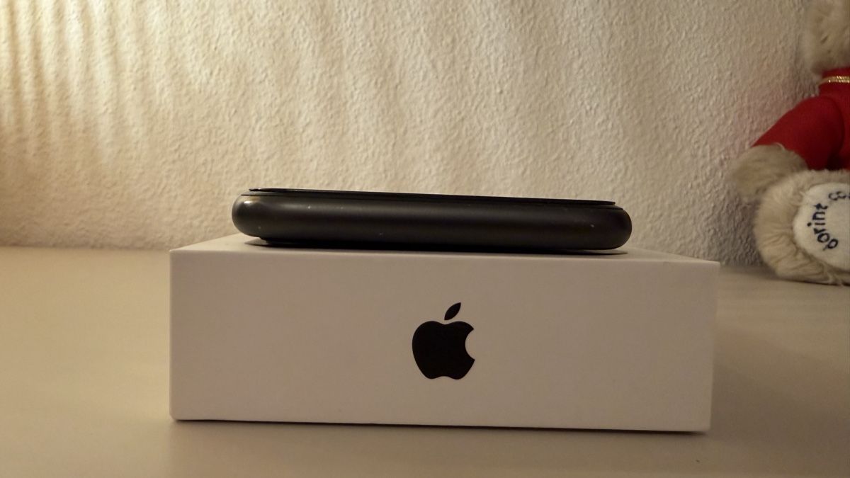 Apple Telefoni cellulari / Smartphones: iPhone 11 – Usato da Riehen venduto da kuz_v9jp 6