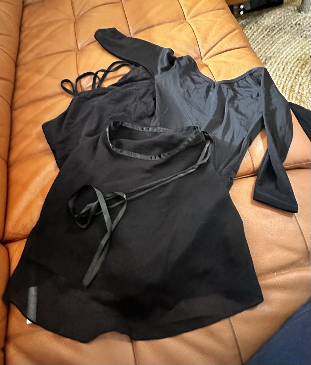 Lotti & Set di vestiti: 2 Ballettkleidchen 150/158 – Usato da Matzingen venduto da Steffiiiiiiiiii
