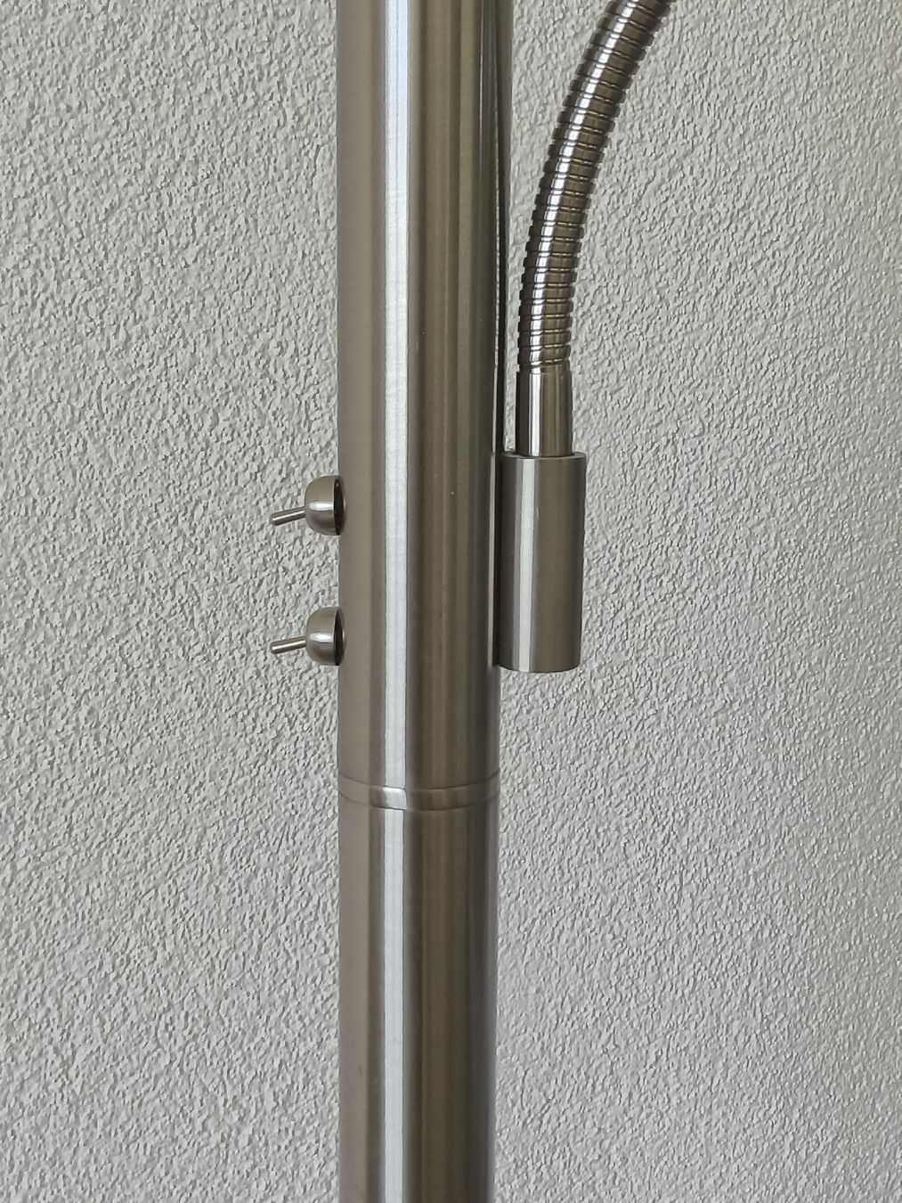 Lampen: Stehleuchte – Gebraucht aus Basel von Blaetz 3