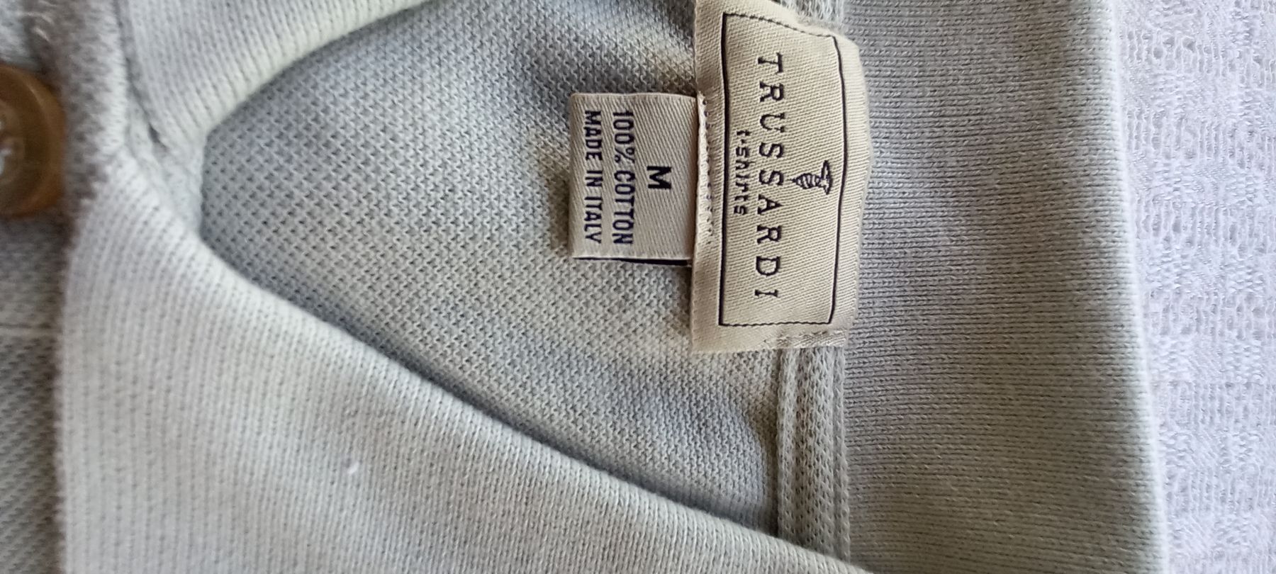 T-shirt: T-shirt Trussardi M – Nuovo (secondo la descrizione) da La Chaux-de-Fonds venduto da Boutique333 3