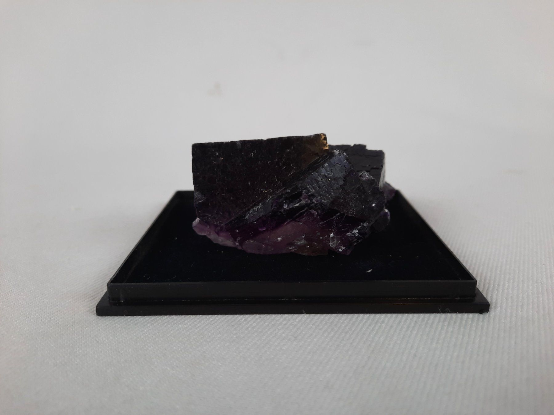 Minerali & Pietre curative: Violetter Fluorit, ca. 60 x 40 x 30 mm – Usato da Beinwil am See venduto da Restwert_Beinwil 3
