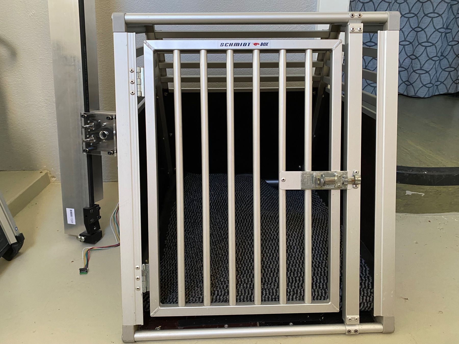 Cages, transport & sécurité: Hundebox Schmidt – D'occasion à Brunnen par sch_d2xk