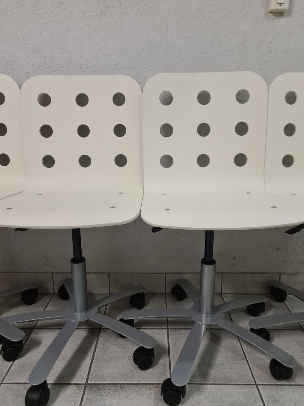 Ikea Sedie: 4 chaises a roulettes ikea – Usato da Monthey venduto da 187-zeroo 2