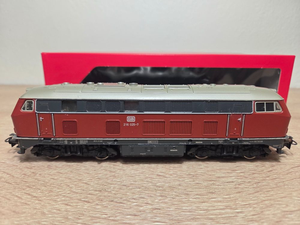 Märklin Diesellok V216 DB H0 (Gebraucht) in St-Aubin-Sauges für CHF 39 ...