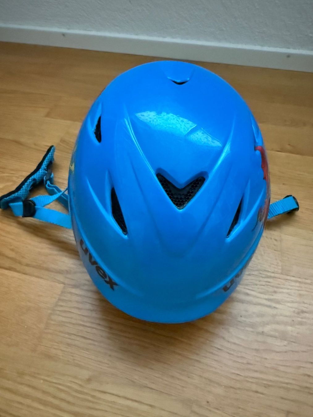 Uvex Caschi: Uvex Kinder Velohelm, Drachen Design – Usato da Niederrohrdorf venduto da Ocram0812 3