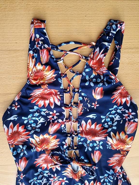 Costumi da bagno & Bikini: Badeanzug, Badekleid, Badehose, swimwear – Nuovo e nell'imballaggio originale da Hettlingen venduto da worldexplorer 1
