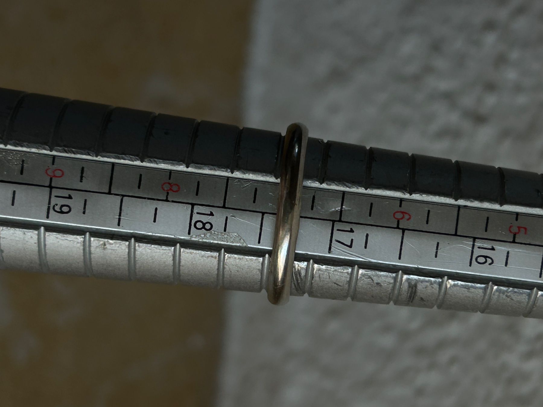 Anelli: Süsser Vintage Ring mit rotem Stein, Grösse 55 – Usato da Laufen venduto da Bellavitaboom 5
