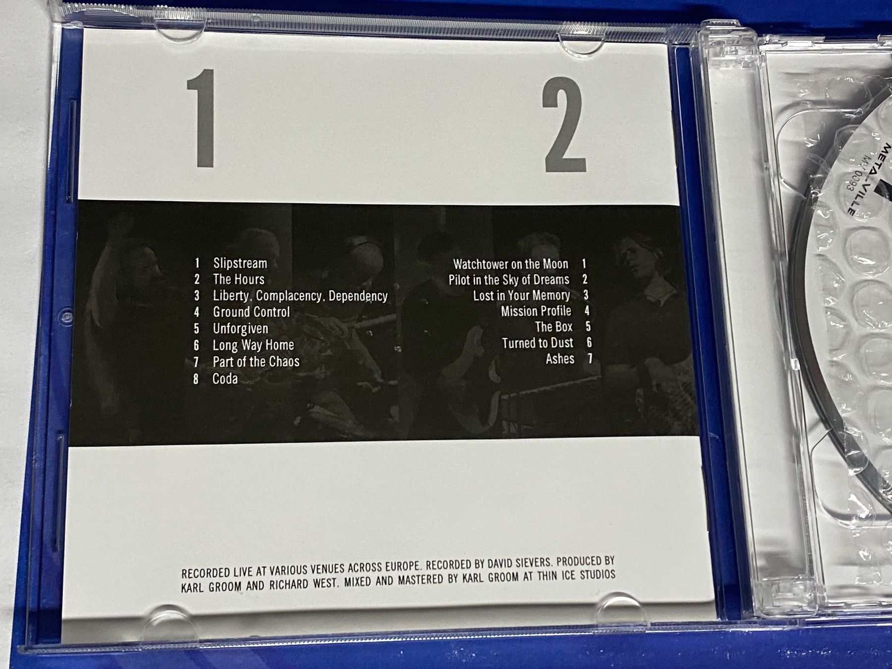 CDs: Threshold – Gebraucht aus Muri b. Bern von AdidasCollector 3