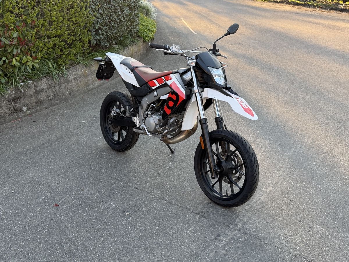 Aprilia Strada: APRILIA SX 50cc 2018 jg – Usato da Zullwil venduto da Autocentersalii 2