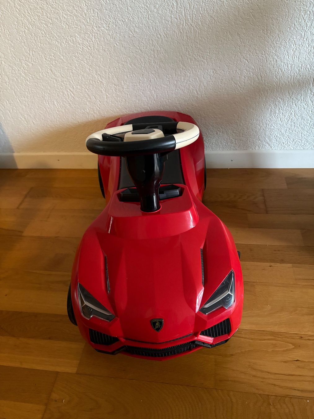 Veicoli per bambini: Rotes Lamborghini Rutschauto neu – Nuovo (secondo la descrizione) da Münsingen venduto da jsc_xj9b