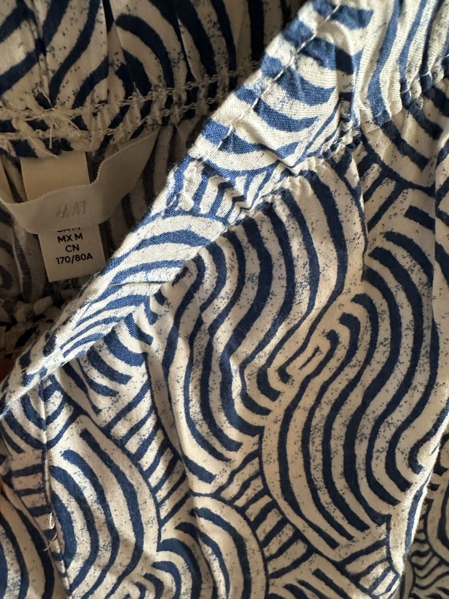 H&M Pantaloni: Hose H&M Gr. M 100% Viskose – Usato da Münsingen venduto da Secondhand89 1