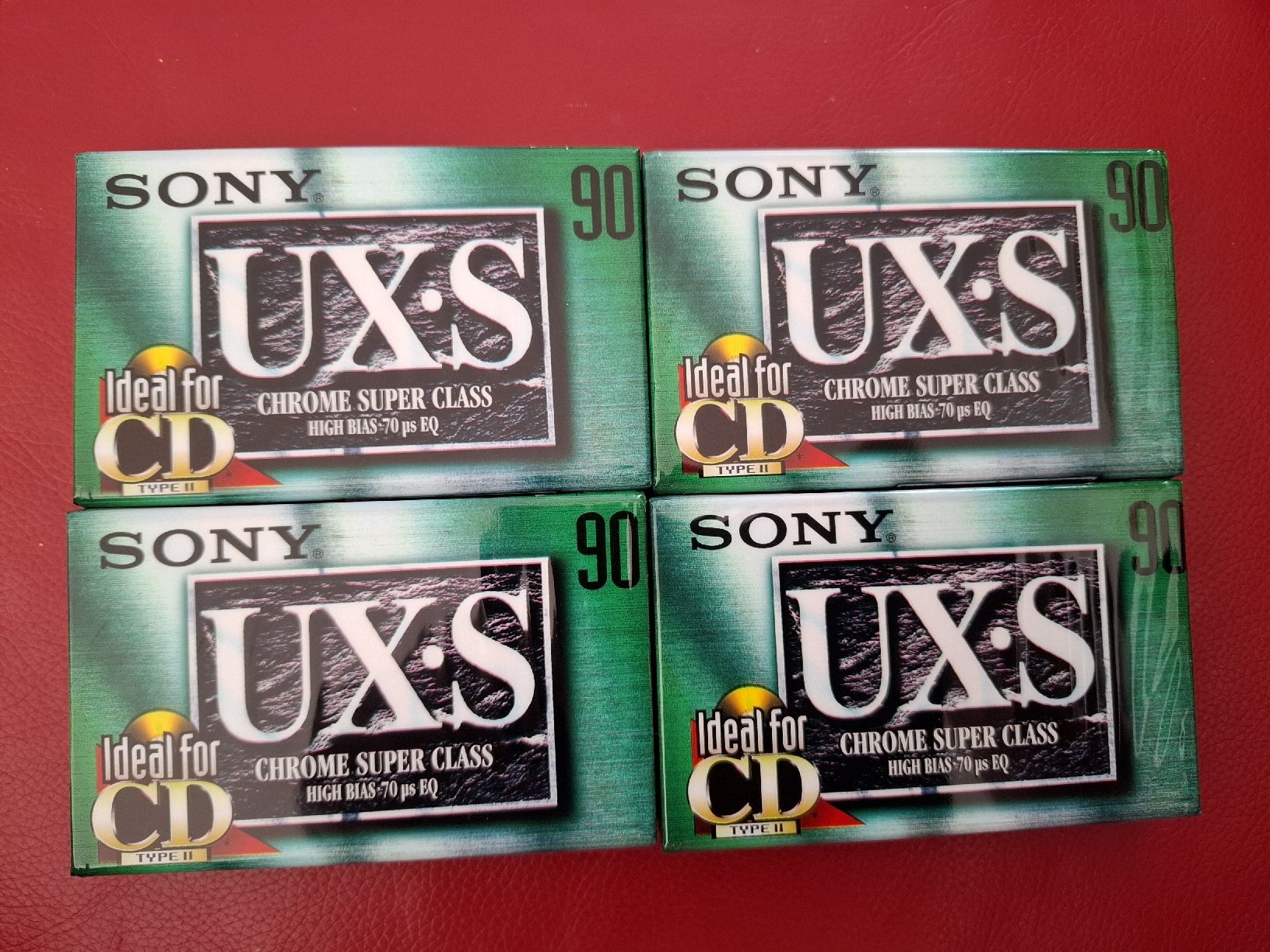 Musicassette: 4 K7 audio neuves – Nuovo e nell'imballaggio originale da Moutier venduto da Carambaaa