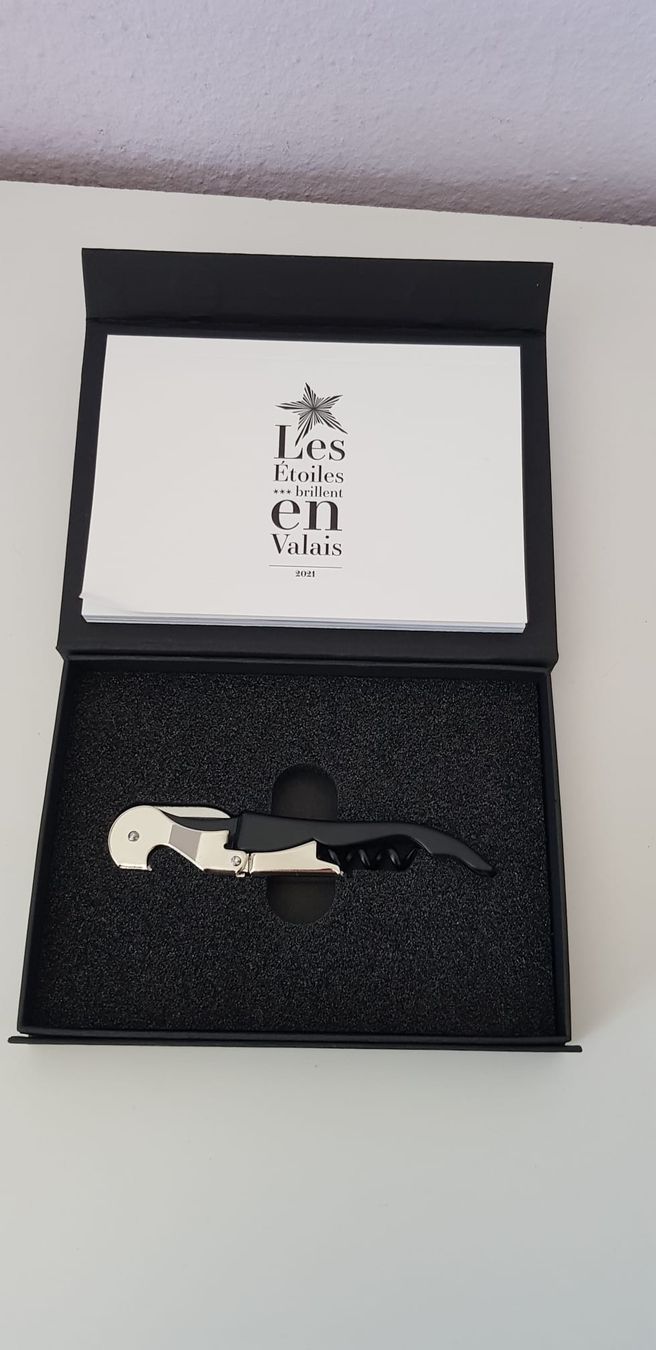 Apribottiglie & Tappi per chiusura: Coffret tire bouchon neuf – Nuovo e nell'imballaggio originale da Versoix venduto da aline_b