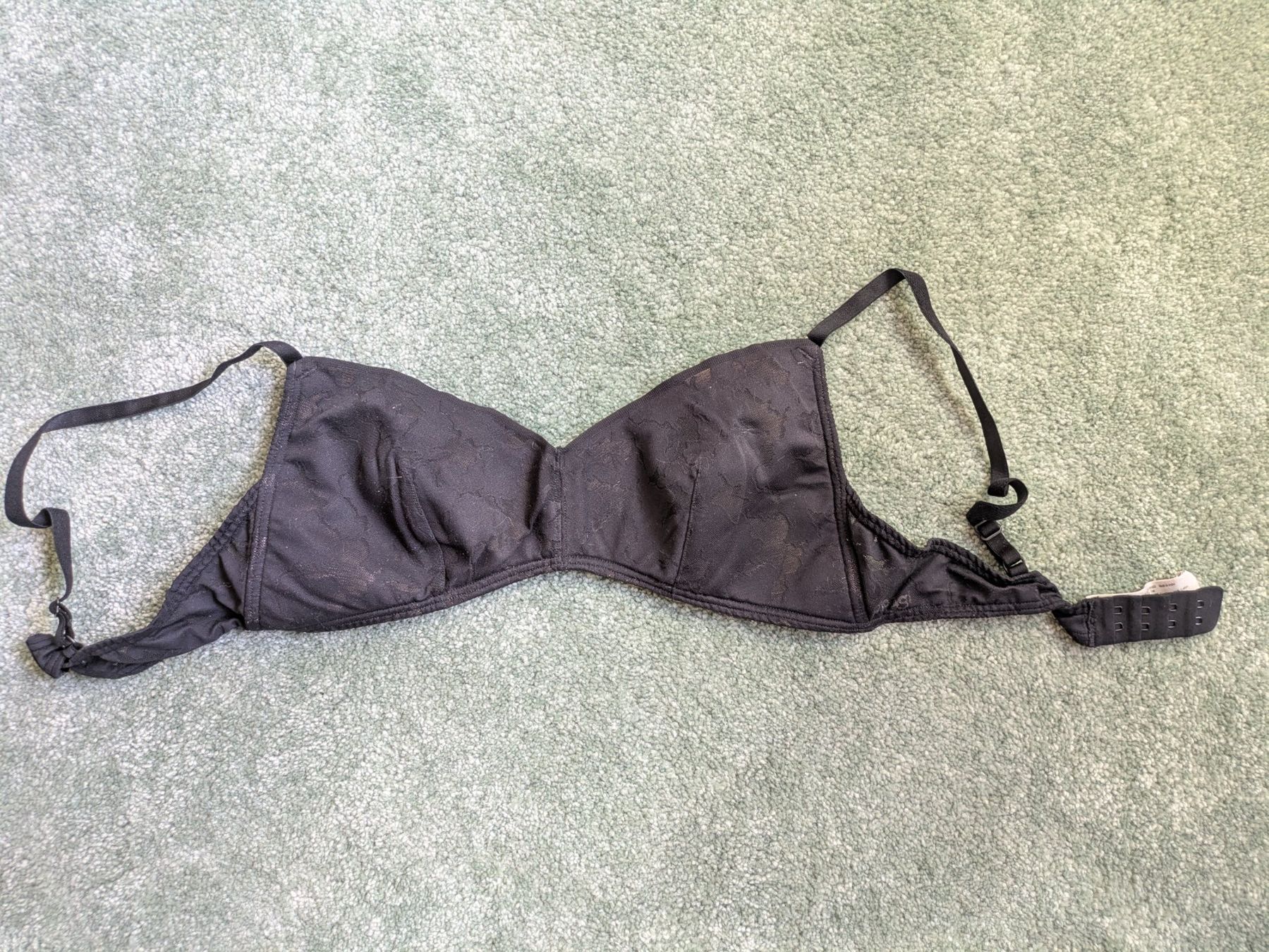 Sloggi Altra biancheria intima: Schwarzer Bralette von Sloggi Grösse M – Usato da Hedingen venduto da cafel10