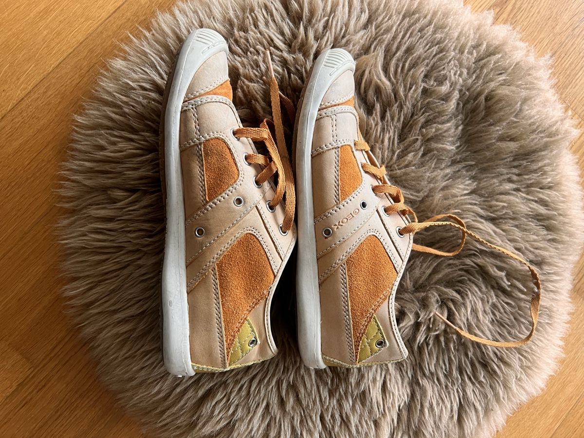 Geox Scarpe per ragazzi: Gr. 32 Geox Respira Sneakers – Usato da Baar venduto da mitu 4