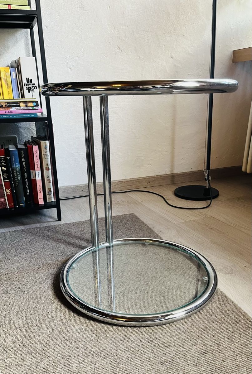 Tische: Chrom Beistelltisch im Bauhausstil. – Gebraucht aus Schaffhausen von nor_jfc5