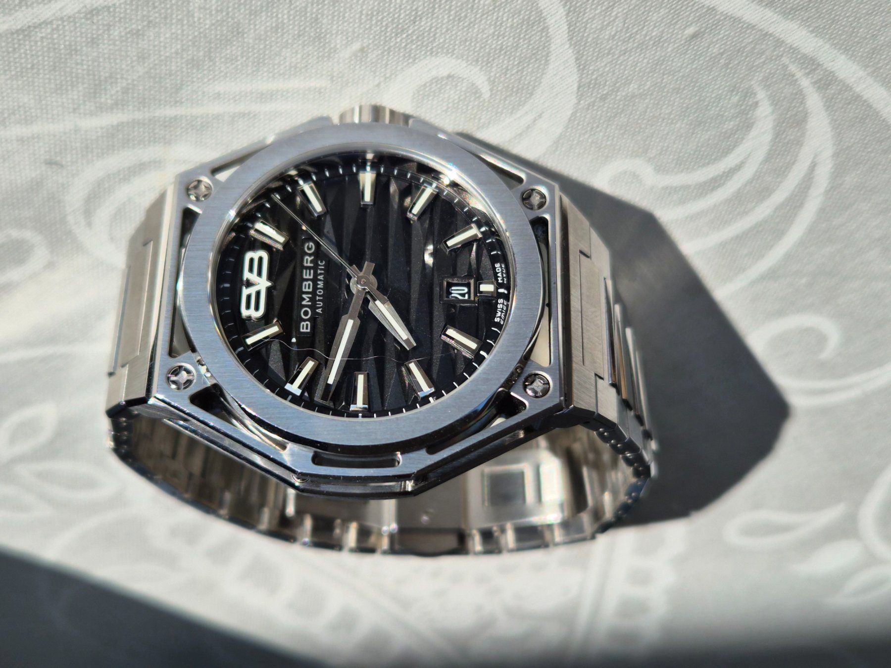 Bomberg Montres: Bomberg Edge Core Automatic black – D'occasion à Chabrey par Horology 2