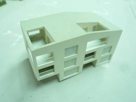 HAUS 1:200 PASSEND ZU SPUR N ODER Z