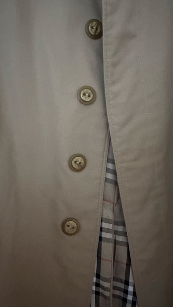 Burberry Cappotti: Vintage Burberrys Mantel – Usato da Zürich venduto da TheaVMO 2