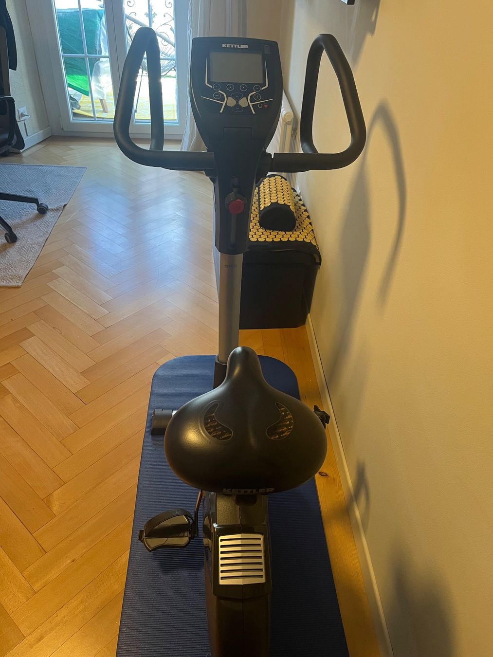 Kettler Hometrainer: neuwertiger Hometrainer Kettler Ergometer E7 – Usato da Ennetbaden venduto da sma_y9gj 1