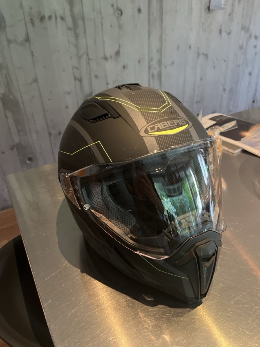 Caschi & visiere: Motorradhelm Caberg Jackal, Grösse L – Usato da Zürich venduto da Kb6464