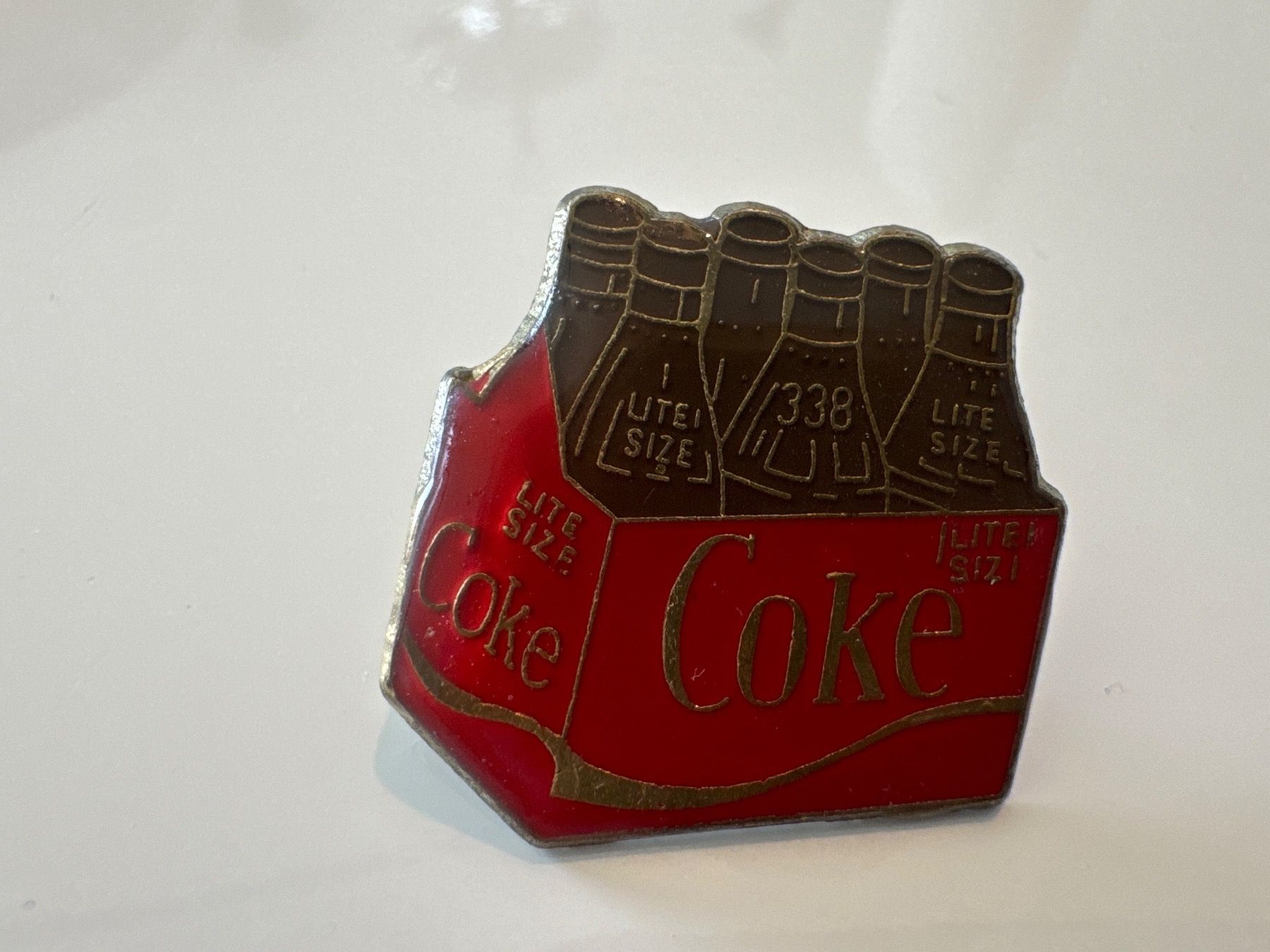 Placchette & Badge: Pin Coca Cola – Usato da Galgenen venduto da rub_f6kh