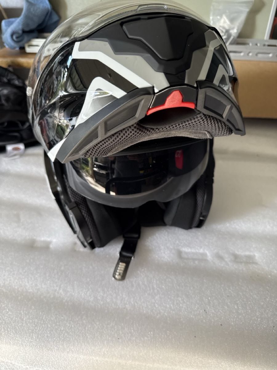 Craft Caschi & visiere: Motorradhelm Craft (Klapphelm) – Usato da Buchs AG venduto da dane87 3