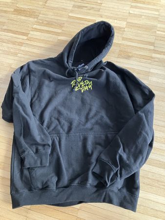 Schwarzer Hoodie von Medium Rap Grösse M, Top Zustand!